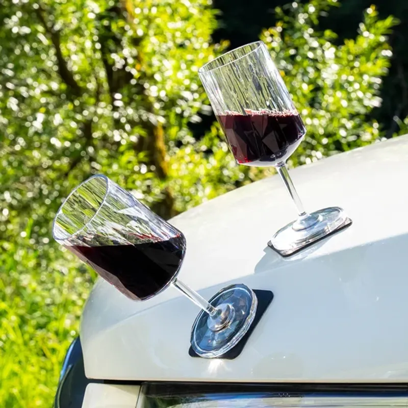 Magnetiska plastglas | WINE
