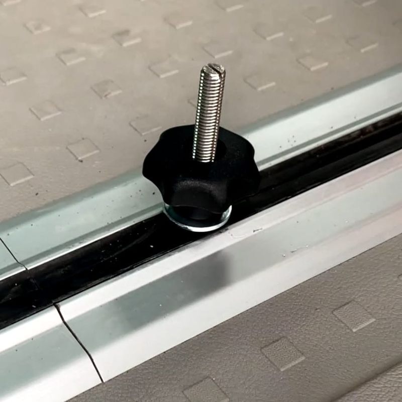 Fästen 4 stycken för Volkswagen T5/T6/T6.1