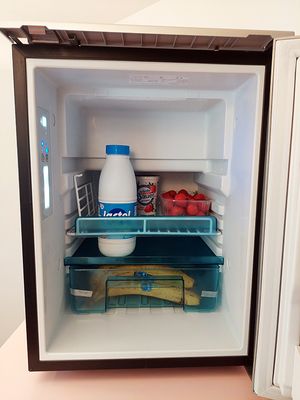 50 L Kylskåp + Frys 12/24 V – Kompakt & Energisnål