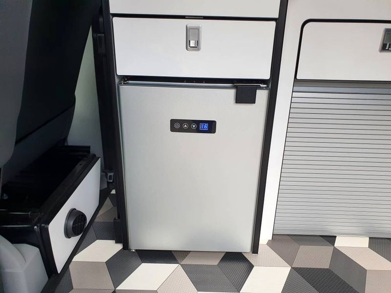 40 L kompressorkyl 12/24 V – kompakt, tyst & energisnål