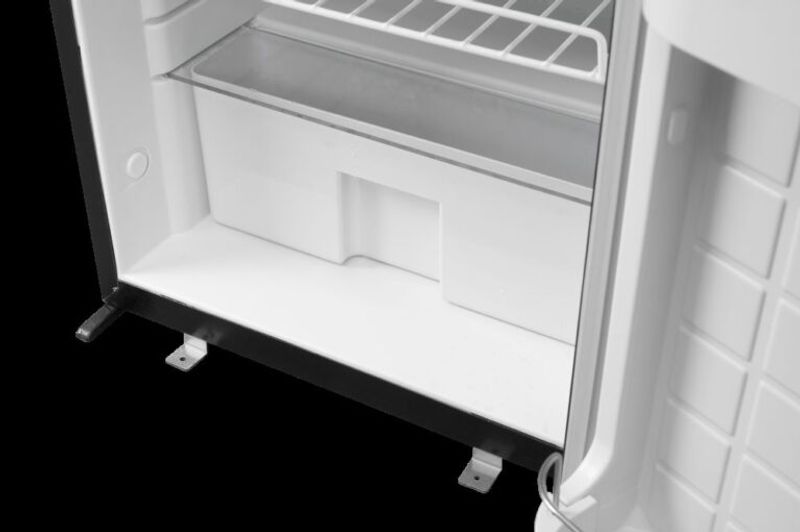 Belluna kompressorkylskåp 85 L nedersta kylboxlådan