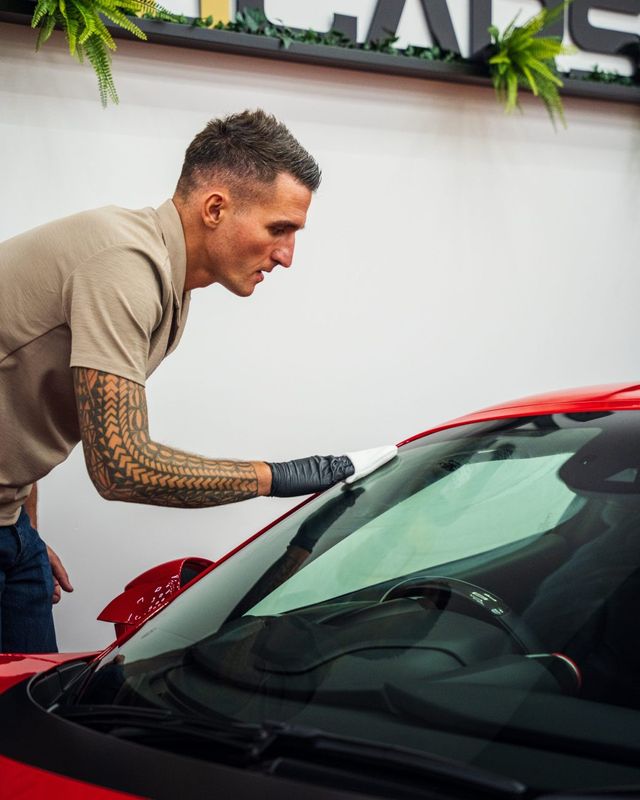 YumCars Glass+ – Hydrofobisk glasförsegling för bättre sikt & vattenavrinning