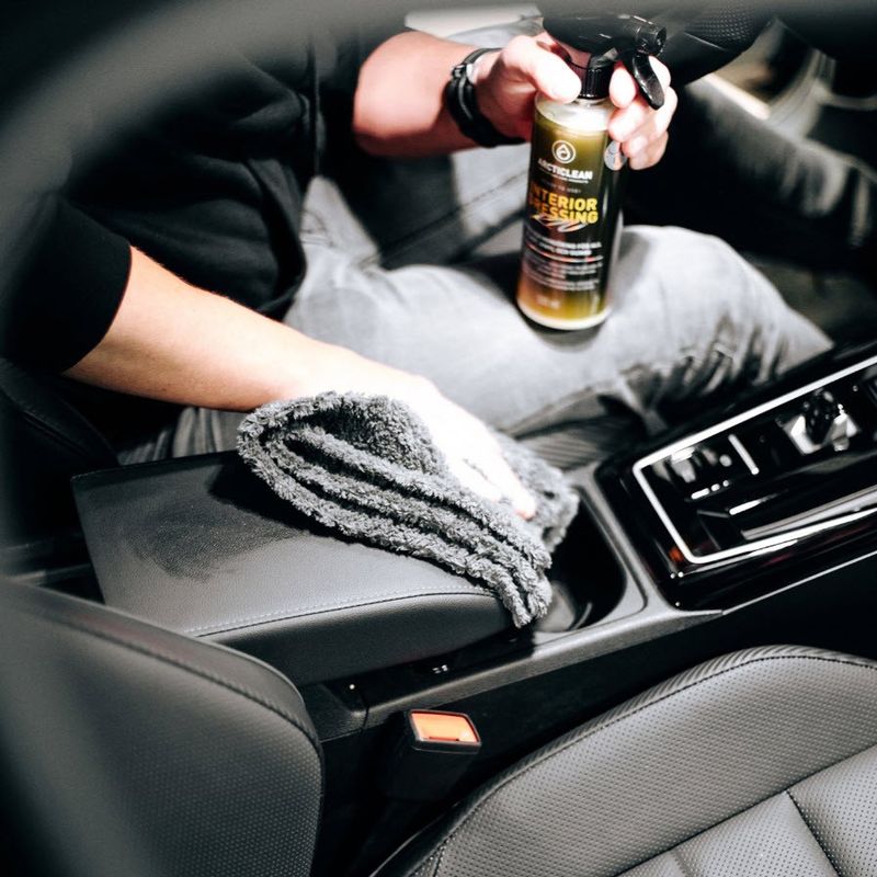 Arcticlean Interior Dressing