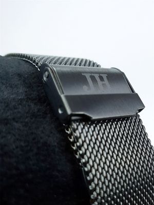 Tod Black/Black