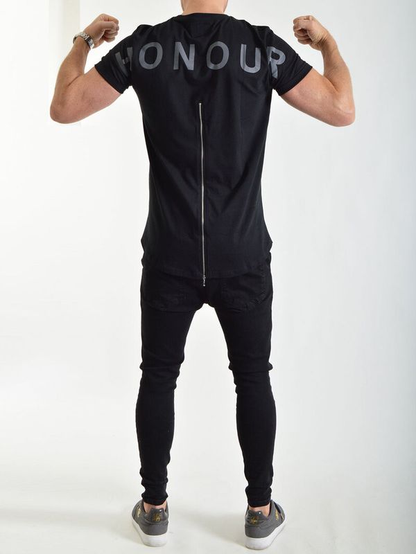 Honour Tee Black