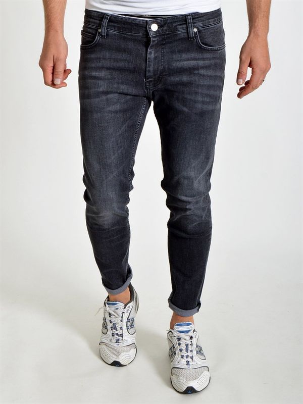 Max Silver Grey
