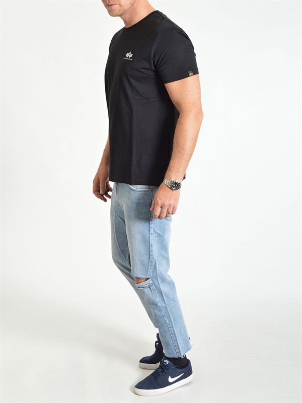 Basic T Small Logo Black