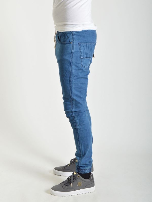 The Archer Blue