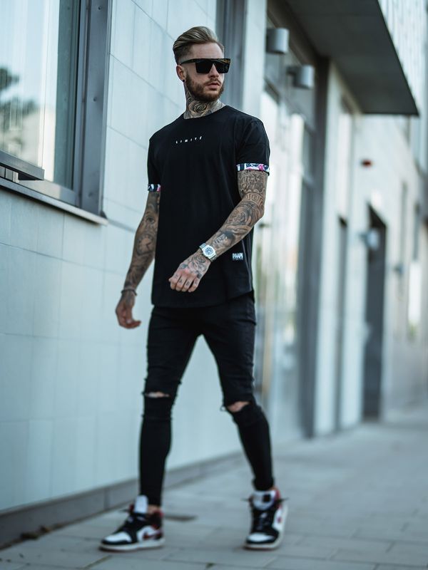 AA Zebra Roses Tee Black