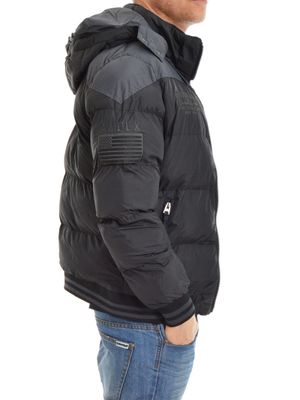 New Peaks Jacket Black