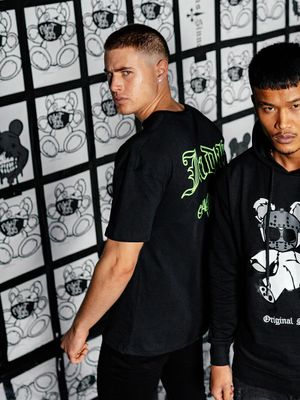 Original Sin Bear Print Tee Black