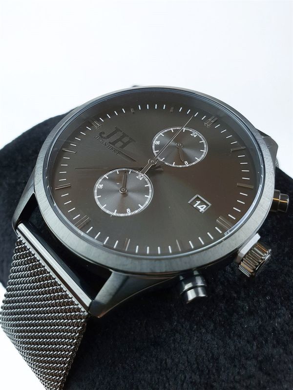 Tod Black/Black