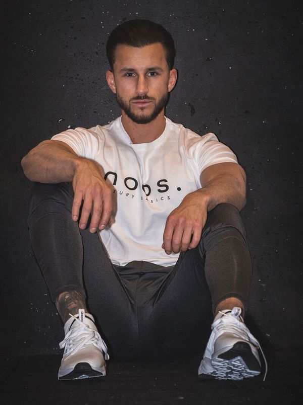 Big Logo Scoop Tee White