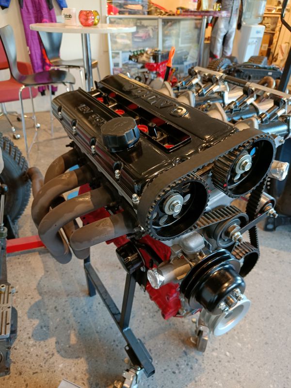 Volvo B235 16V Rallymotor 2500cc Steg 1