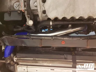 Volvo S60/V60/XC60/V70/XC70/S80 3.0L T6 Tryckrör med Svarta slangar