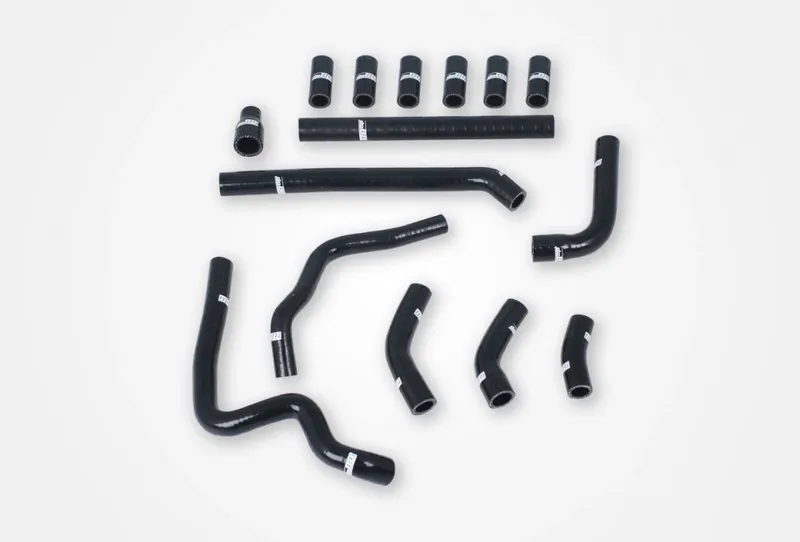 Audi RS6 C5 (02–04) Vevhusventslangar Svart