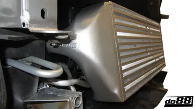 Intercooler SAAB 900/9-3 Turbo (94–02) – Högprestanda i aluminium
