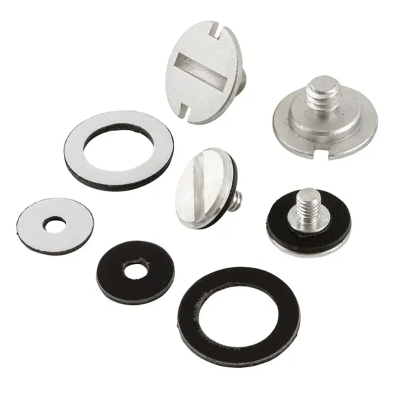 PIVOT KIT GP-R hjälm