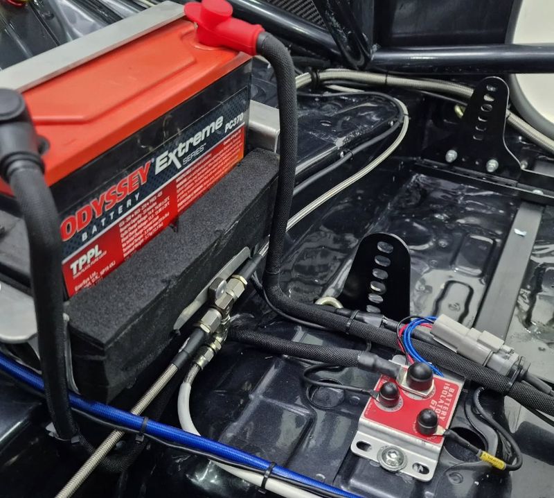 BATTERY ISOLATOR GT KIT (No External Button)