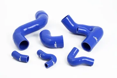 Audi A4 01-08 / Seat EXEO 09-10 1.8T Tryckslangar Blå