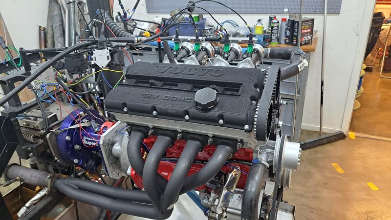 Volvo B235 16V Rallymotor 2500cc Steg 1