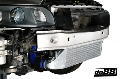 Intercooler Volvo C30 / S40 / V50 / C70 Turbo (04–13)
