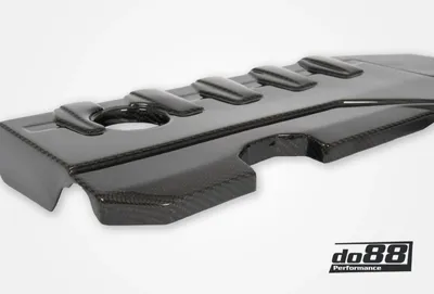 Audi RS3 (8V.2 & 8Y) / TTRS (8S) Motorkåpa & insugskåpa Kolfiber