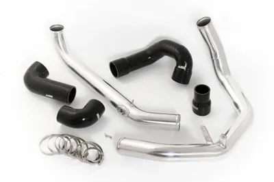 SAAB 9-3 2.0T (2003–) Tryckrör med Svarta slangar