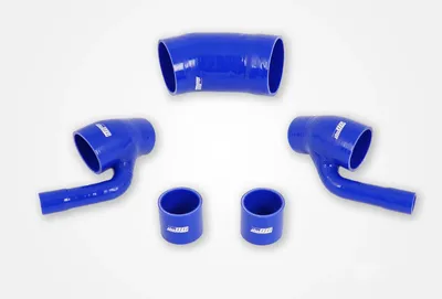 Insugsslangar Blå Audi RS4 2.7 BiTurbo