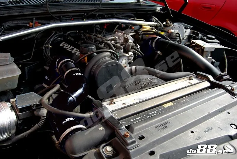 Volvo 700/900 Turbo (utan AC) Tryckslangar Svart