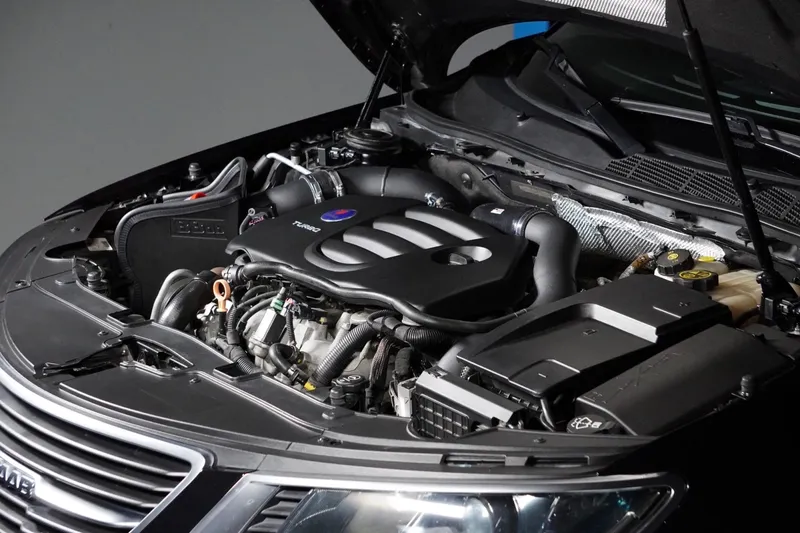 SAAB 9-5 2.0T (10–11) Tryckrör med Blå slangar