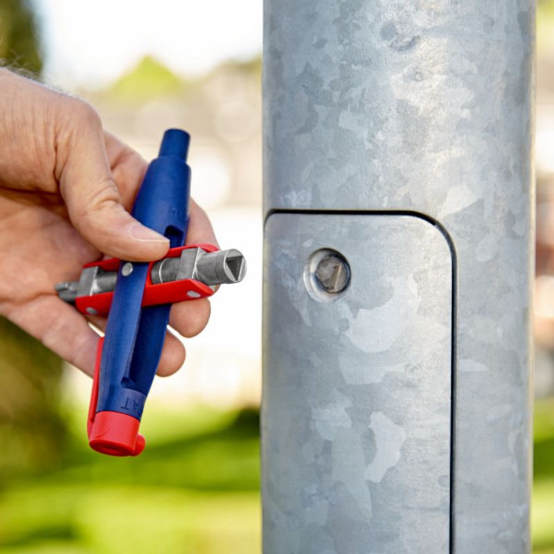 KNIPEX Apparatskåpsnyckel 145 mm