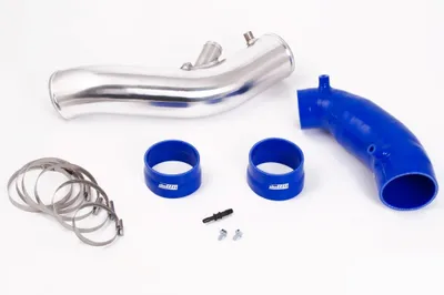 Inloppsrör SAAB 9-3 2.8T V6 (06–11) – Blå slangar