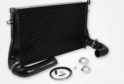 Audi / Seat / Skoda / VW 1.8 TSI / 2.0 TSI (MQB) Intercooler, Svart slang