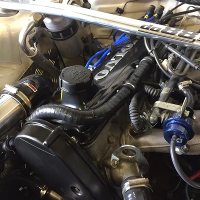 Volvo 740/940 Turbo (92–98) Vevhusventslang Röd