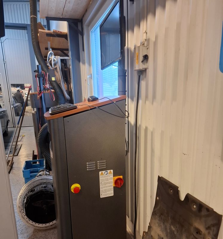 Bilnamatic 8 MX broms- och stötdämparprovare