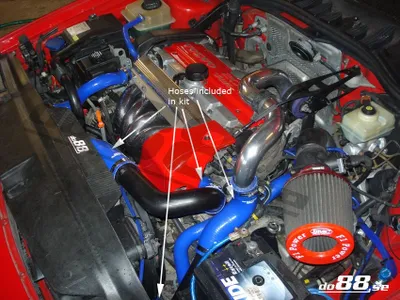 Volvo 850 / S70 / V70 Turbo (94–98) Tryckslangar Röd