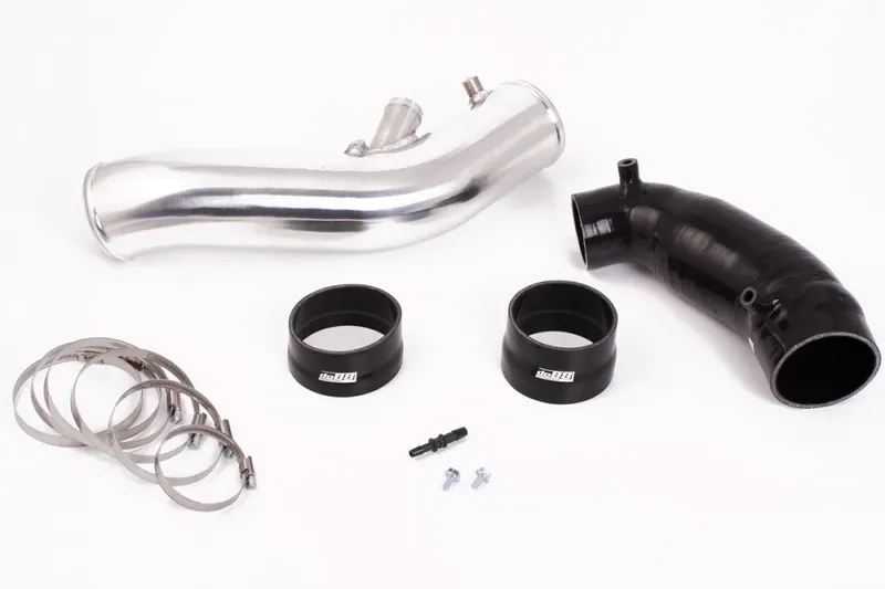 Inloppsrör SAAB 9-3 2.8T V6 (06–11) – Svarta slangar