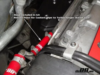 Volvo Slangar till turbokylning Röd