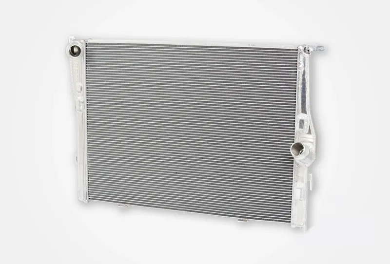 BMW M3 E90/E92 Vattenkylare Aluminium