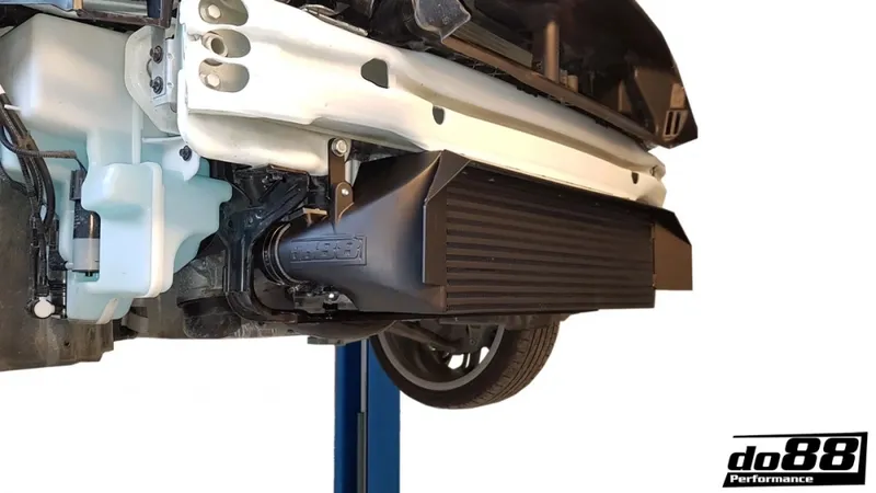 Volvo V40 (15–) Performance Intercooler