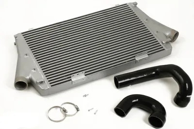 Intercooler SAAB 9-3 2.0t (03–) – Manuell växellåda