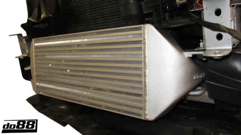 Intercooler SAAB 900/9-3 Turbo (94–02) – Högprestanda i aluminium