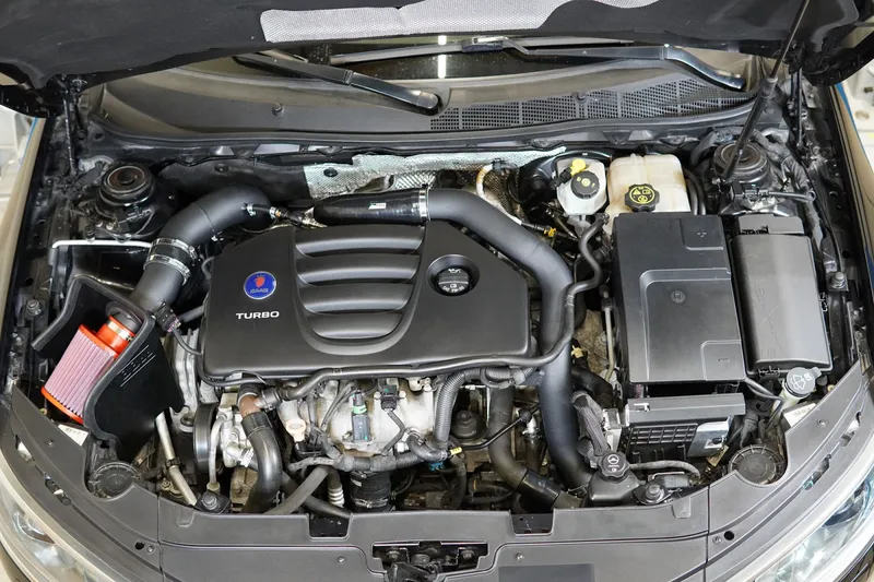 Inloppsrör SAAB 9-5 2.0T (10–11) Blå