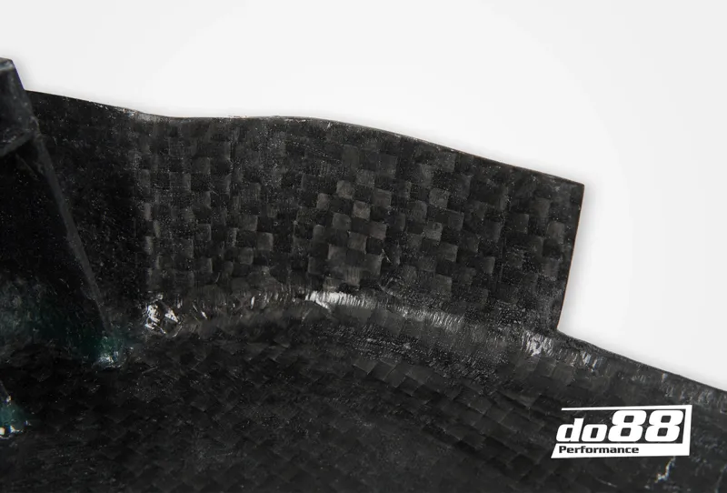 VW Golf MK7 GTI / R Motorkåpa Kolfiber