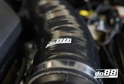 Inloppsslang Svart VAG 2.0 TSI EA888 Gen4 (245 hk)