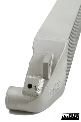 Intercooler Volvo C30 / S40 / V50 / C70 Turbo (04–13)