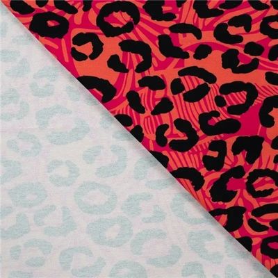 Leopard Salmon Jogging