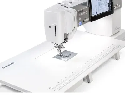 Janome Continental M8 Professional - Symaskin