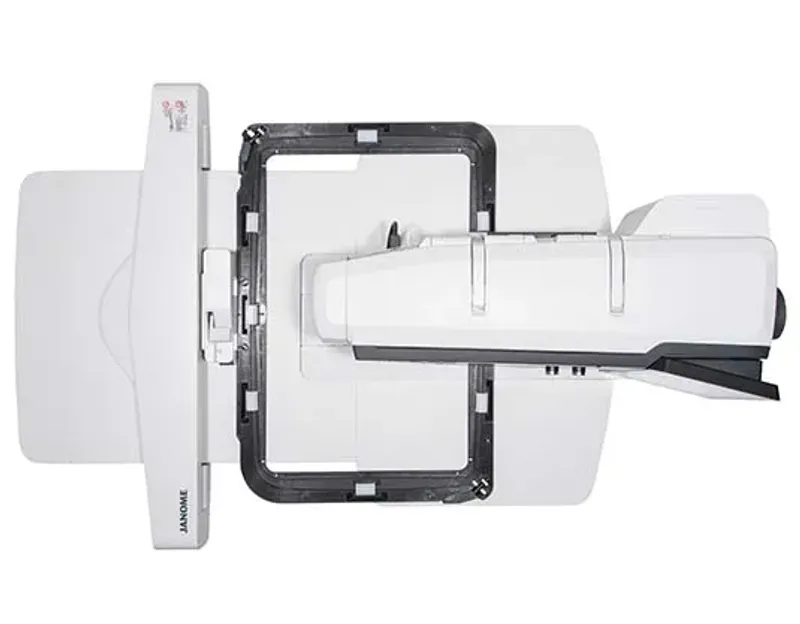 Janome Continental M17 Professional
